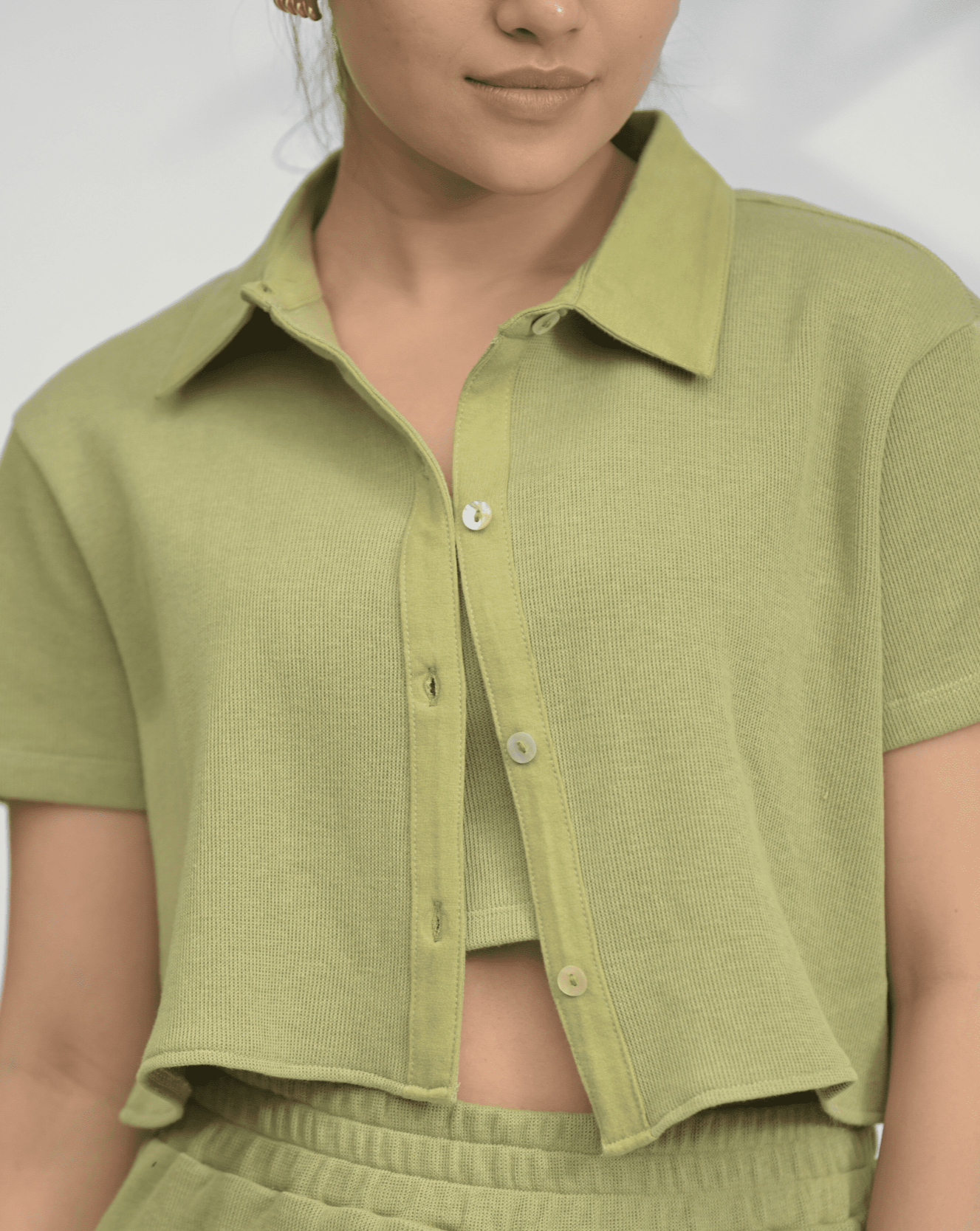 OLIVE GREEN
