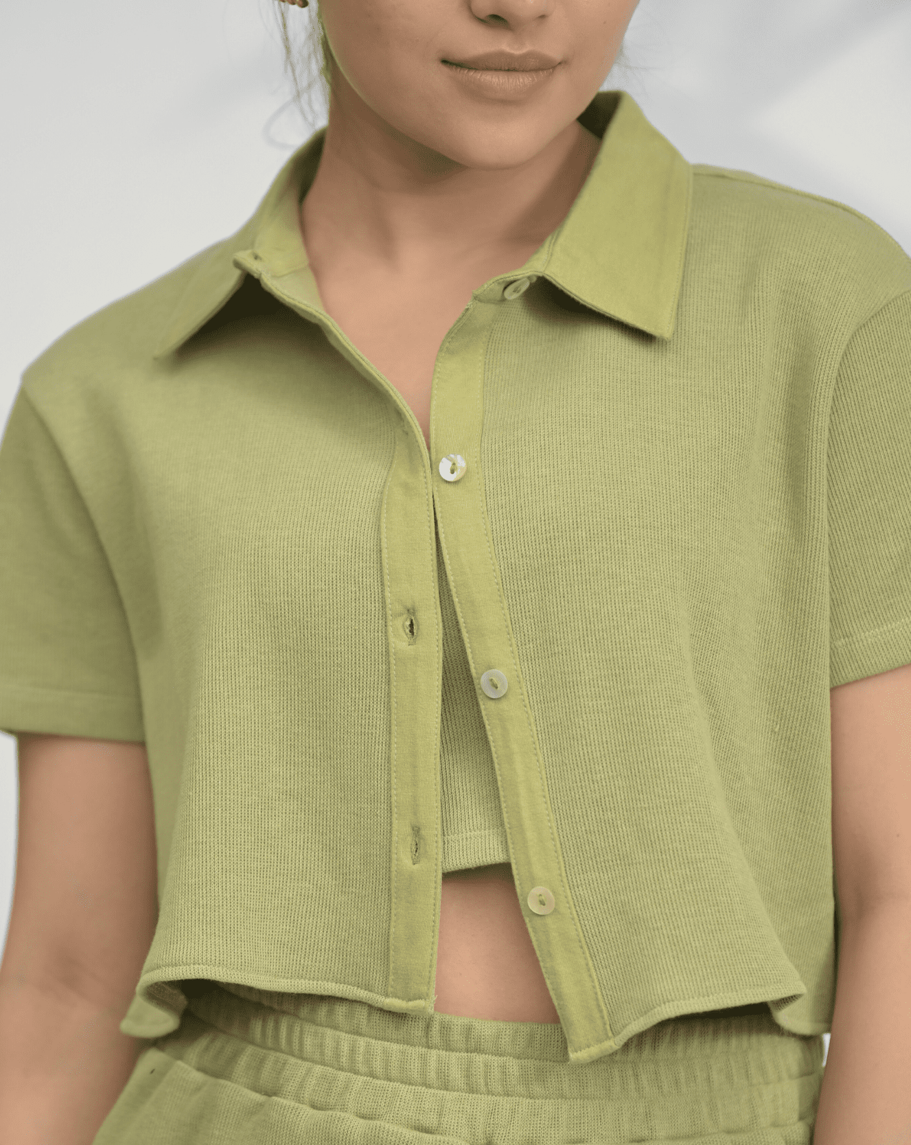 OLIVE GREEN